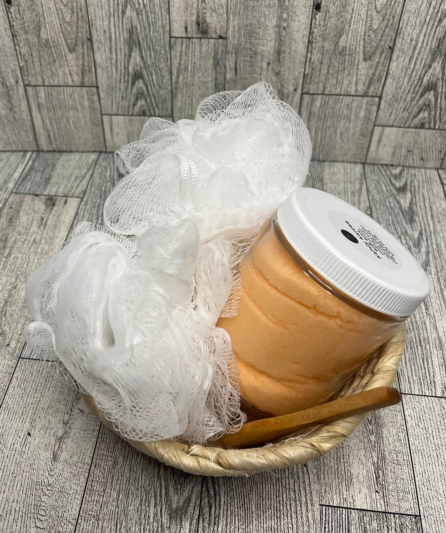 Peaches and cream sugar scrub